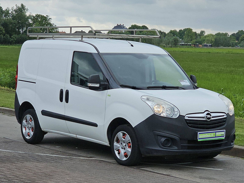 Opel Combo 1.3 - כלי רכב מסחרי קטן: תמונה 5 Opel Combo 1.3 - כלי רכב מסחרי קטן: תמונה 5