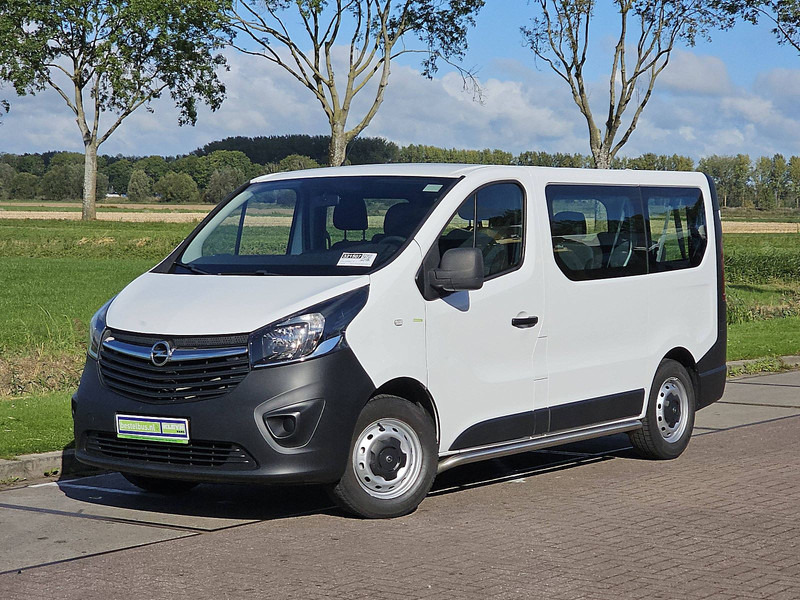 Opel Vivaro 1.6 L1 Combi 9p Airco - מיניבוס, כלי רכב מסחרי לנוסעים: תמונה 2 Opel Vivaro 1.6 L1 Combi 9p Airco - מיניבוס, כלי רכב מסחרי לנוסעים: תמונה 2