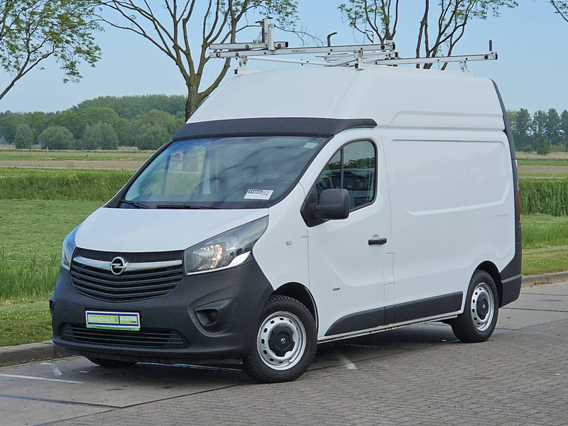 Opel Vivaro 1.6 ac 120 pk - כלי רכב מסחרי קטן: תמונה 2 Opel Vivaro 1.6 ac 120 pk - כלי רכב מסחרי קטן: תמונה 2