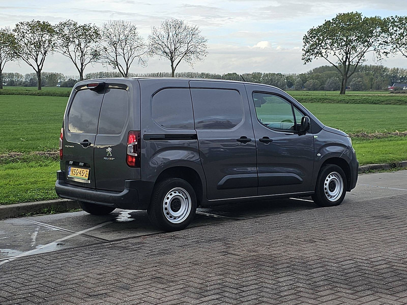Peugeot Partner 1.5 L1H1 Navi Euro6 AC! - כלי רכב מסחרי עם תיבה: תמונה 3 Peugeot Partner 1.5 L1H1 Navi Euro6 AC! - כלי רכב מסחרי עם תיבה: תמונה 3