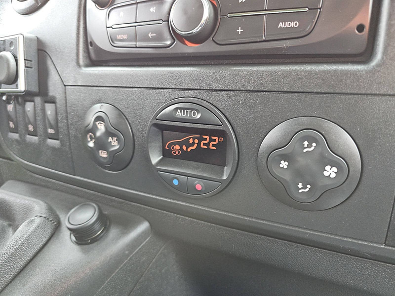 כלי רכב מסחרי Renault Master 2.3 DCI 165 BE 3500+: תמונה 10
