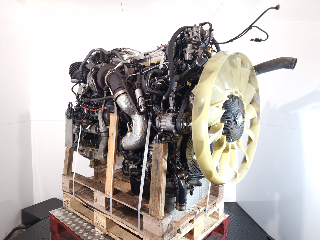 MAN D2676 LF51 Engine (Truck) - מנוע עבור משאית: תמונה 5 MAN D2676 LF51 Engine (Truck) - מנוע עבור משאית: תמונה 5