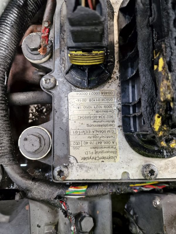 Mercedes Benz OM906HLA EEV/1-01 Engine (Bus) - מנוע: תמונה 2 Mercedes Benz OM906HLA EEV/1-01 Engine (Bus) - מנוע: תמונה 2