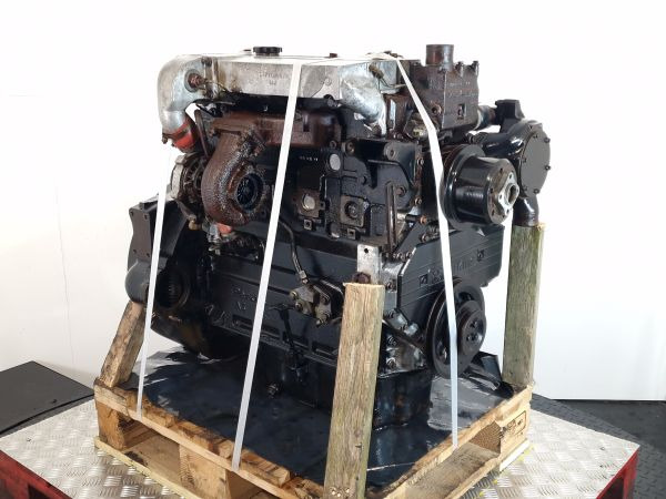 Perkins 1004.4T Engine (Plant) - מנוע עבור מכונת בנייה: תמונה 4 Perkins 1004.4T Engine (Plant) - מנוע עבור מכונת בנייה: תמונה 4