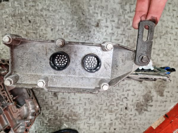 Volvo AT2612D Gearbox ECU Gearbox - תיבת הילוכים: תמונה 4 Volvo AT2612D Gearbox ECU Gearbox - תיבת הילוכים: תמונה 4