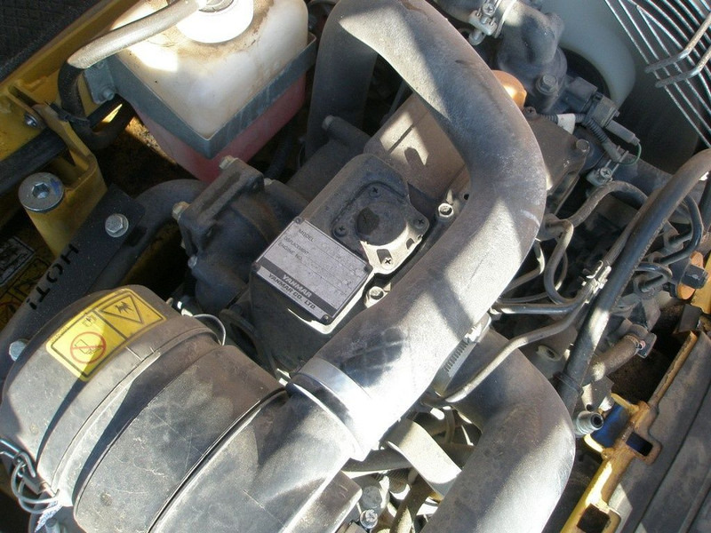 מיני מחפר Caterpillar 300.9: תמונה 6