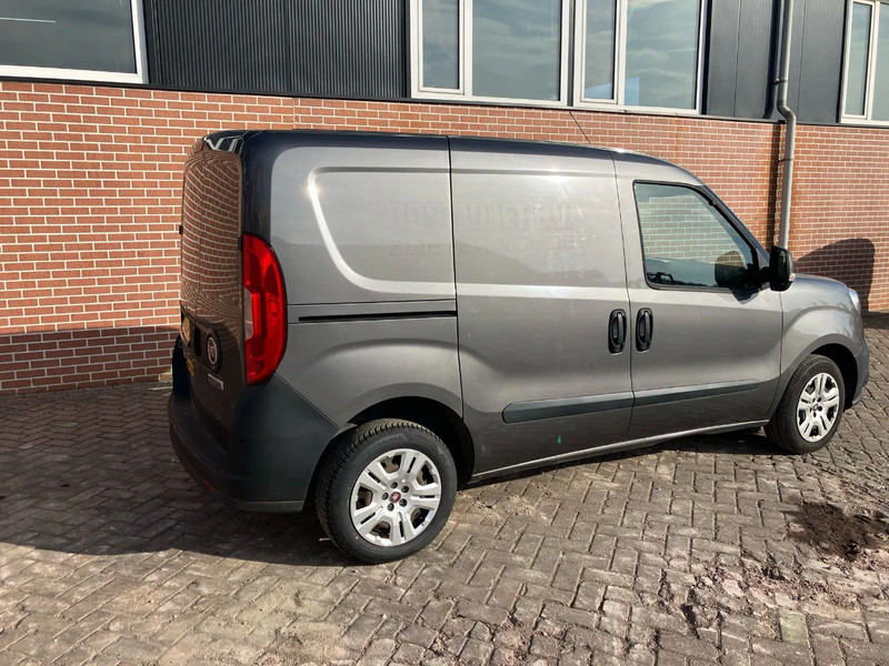 Fiat Doblò - מכונית: תמונה 4 Fiat Doblò - מכונית: תמונה 4