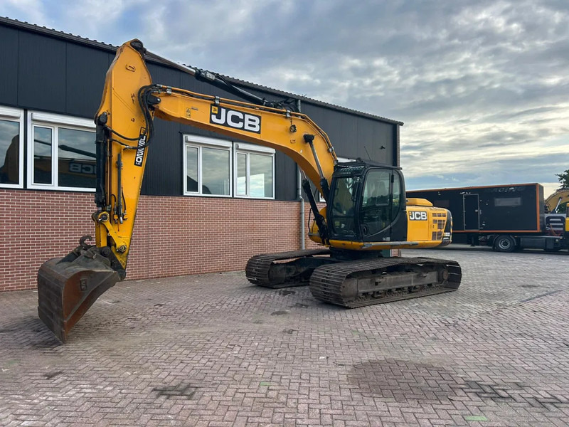 JCB JS220LC - מחפר סורק: תמונה 1 JCB JS220LC - מחפר סורק: תמונה 1