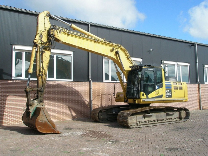 Komatsu PC 240LC-10 - מחפר סורק: תמונה 1 Komatsu PC 240LC-10 - מחפר סורק: תמונה 1