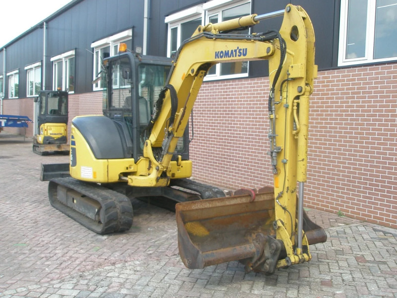 Komatsu PC45MR-3 - מיני מחפר: תמונה 4 Komatsu PC45MR-3 - מיני מחפר: תמונה 4