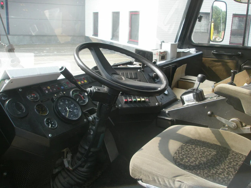 Liebherr LTM1040 - עגורן לכל שטח: תמונה 5 Liebherr LTM1040 - עגורן לכל שטח: תמונה 5