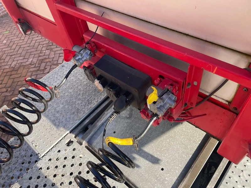 Pacton T4-001 - סמיטריילר צד נופל/ שטוח: תמונה 5 Pacton T4-001 - סמיטריילר צד נופל/ שטוח: תמונה 5