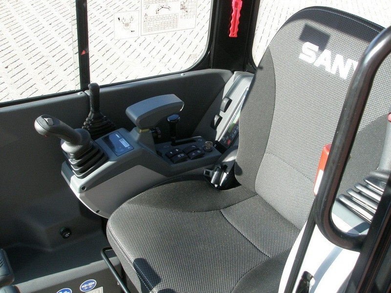 Sany SY18C - מיני מחפר: תמונה 5 Sany SY18C - מיני מחפר: תמונה 5