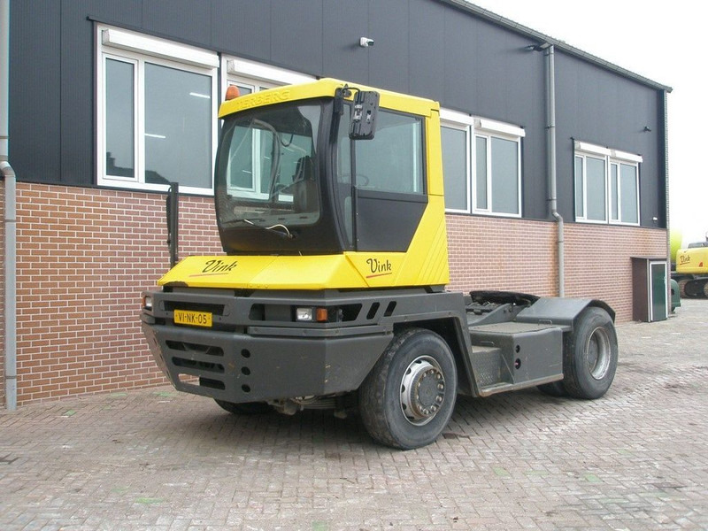 Terberg RT 222 RT220 4x4 - טרקטור מסוף: תמונה 1 Terberg RT 222 RT220 4x4 - טרקטור מסוף: תמונה 1