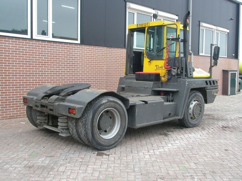 Terberg RT 222 RT220 4x4 - טרקטור מסוף: תמונה 4 Terberg RT 222 RT220 4x4 - טרקטור מסוף: תמונה 4