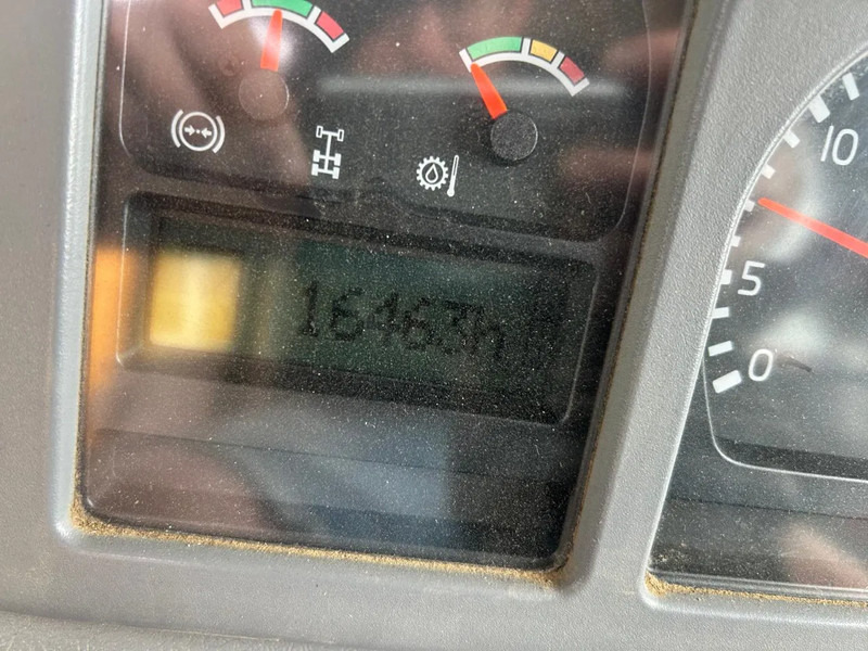 מסיר פסולת מפרקי Volvo A25D: תמונה 9