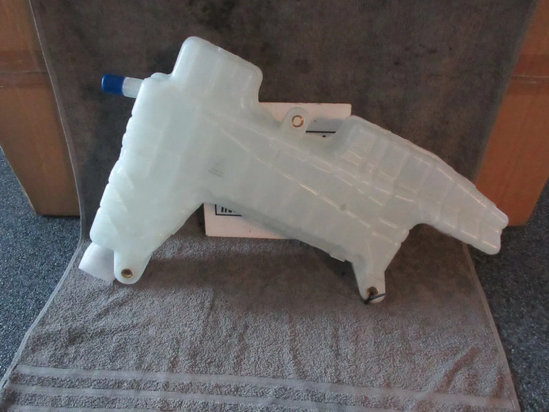 DAF 1404524 / 1700772 EXPANSIEVAT - מכל הרחבה עבור משאית: תמונה 2 DAF 1404524 / 1700772 EXPANSIEVAT - מכל הרחבה עבור משאית: תמונה 2