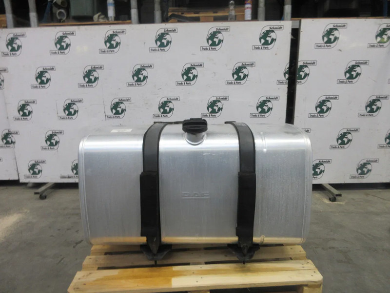 DAF 1681824 DIESEL TANK DAF CF 400 EURO 6 430 LITER INHOUD - מכל דלק עבור משאית: תמונה 5 DAF 1681824 DIESEL TANK DAF CF 400 EURO 6 430 LITER INHOUD - מכל דלק עבור משאית: תמונה 5