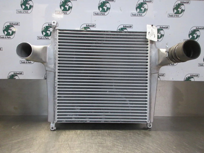 DAF 1708380 INTERCOOLER DAF PX7 EURO 6 NIEUWE & GEBRUIK OP VOORRAAAD - מקרר פנימי עבור משאית: תמונה 2 DAF 1708380 INTERCOOLER DAF PX7 EURO 6 NIEUWE & GEBRUIK OP VOORRAAAD - מקרר פנימי עבור משאית: תמונה 2