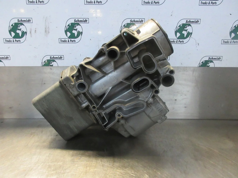 DAF XF450 2296261 OLIEMODULE EURO 6 - מקרר שמן עבור משאית: תמונה 3 DAF XF450 2296261 OLIEMODULE EURO 6 - מקרר שמן עבור משאית: תמונה 3