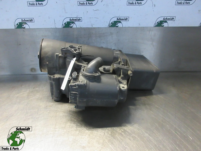 DAF XF450 2296261 OLIEMODULE EURO 6 - מקרר שמן עבור משאית: תמונה 1 DAF XF450 2296261 OLIEMODULE EURO 6 - מקרר שמן עבור משאית: תמונה 1