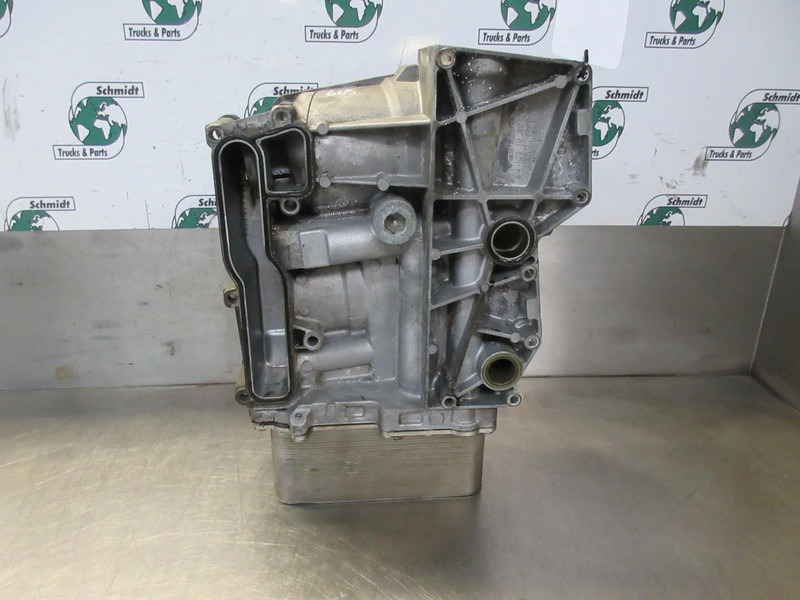 DAF XF460 1905847/2273314 OLIEMODULE EURO 6 - מקרר שמן עבור משאית: תמונה 2 DAF XF460 1905847/2273314 OLIEMODULE EURO 6 - מקרר שמן עבור משאית: תמונה 2