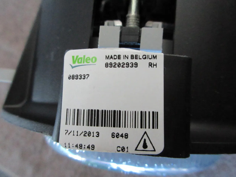 Iveco 504032145//41221083 MISTLAMP NIEUWE !!! IVECO STRALIS EURO 5 - פנס ערפל עבור משאית: תמונה 5 Iveco 504032145//41221083 MISTLAMP NIEUWE !!! IVECO STRALIS EURO 5 - פנס ערפל עבור משאית: תמונה 5
