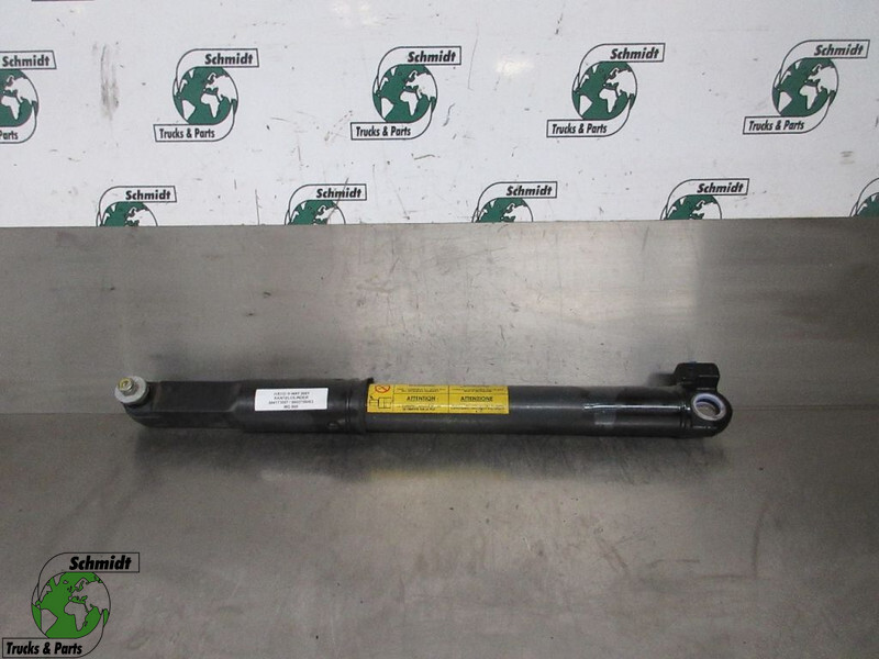 Iveco 504173057/5802758463 KANTEL CILINDER S WAY EURO 6 MODEL 2021 - תא ופנים הרכב עבור משאית: תמונה 1 Iveco 504173057/5802758463 KANTEL CILINDER S WAY EURO 6 MODEL 2021 - תא ופנים הרכב עבור משאית: תמונה 1