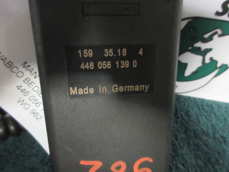 MAN 81.25505-6601 WABCO 446 056 139 0 ECAS BEDINGEN MAN TGS TGX EURO 6 - מערכת חשמל עבור משאית: תמונה 2 MAN 81.25505-6601 WABCO 446 056 139 0 ECAS BEDINGEN MAN TGS TGX EURO 6 - מערכת חשמל עבור משאית: תמונה 2
