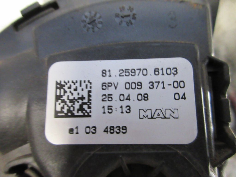 MAN 81.25970-6103 Gaspedaal - דוושה עבור משאית: תמונה 5 MAN 81.25970-6103 Gaspedaal - דוושה עבור משאית: תמונה 5
