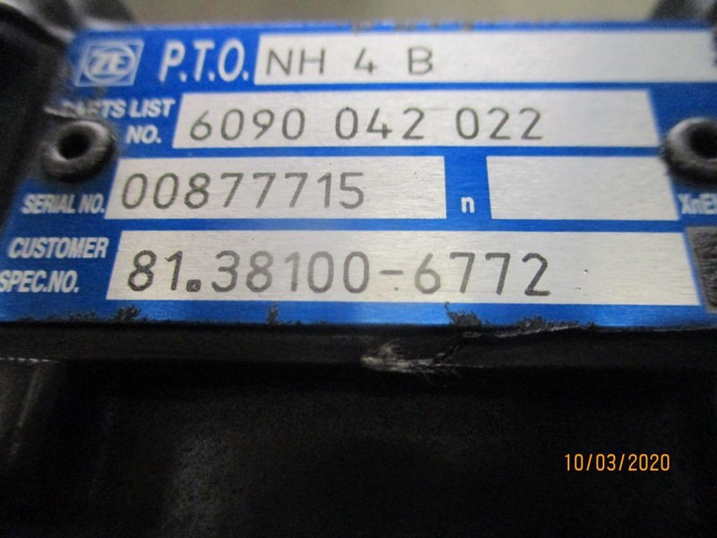 MAN 81.38100-6772 MAN TGS TGX PTO POMP EURO 6 - חלקי הידרוליקה עבור משאית: תמונה 2 MAN 81.38100-6772 MAN TGS TGX PTO POMP EURO 6 - חלקי הידרוליקה עבור משאית: תמונה 2