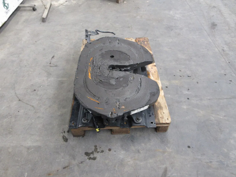 MAN 81.42710-6308 // 42KO-150-Z9 // 81.42715-0037 81.42710-6308 // 42KO-150-Z9 // 81.42715-0037 MAN 18.520 TGX MODEL 2024 - מצמד גלגל חמישי עבור משאית: תמונה 3 MAN 81.42710-6308 // 42KO-150-Z9 // 81.42715-0037 81.42710-6308 // 42KO-150-Z9 // 81.42715-0037 MAN 18.520 TGX MODEL 2024 - מצמד גלגל חמישי עבור משאית: תמונה 3