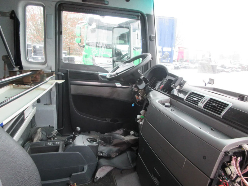 תא ופנים הרכב עבור משאית MAN MAN 18.500 TGX MODEL 2020 EURO 6: תמונה 6