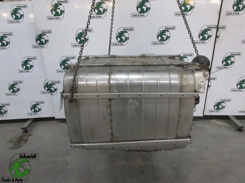 Mercedes-Benz A 005 490 07 12 // A 003 490 45 12 // KATALYSATOR MP4 MERCEDES EURO 5 - ממיר קטליטי עבור משאית: תמונה 1 Mercedes-Benz A 005 490 07 12 // A 003 490 45 12 // KATALYSATOR MP4 MERCEDES EURO 5 - ממיר קטליטי עבור משאית: תמונה 1