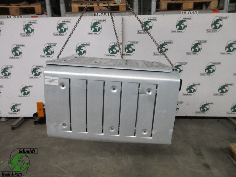 Mercedes-Benz A 008 490 21 21//A 008 490 22 12 // KATALYSATOR MERCEDES 1845 MODEL 2018 - ממיר קטליטי עבור משאית: תמונה 1 Mercedes-Benz A 008 490 21 21//A 008 490 22 12 // KATALYSATOR MERCEDES 1845 MODEL 2018 - ממיר קטליטי עבור משאית: תמונה 1