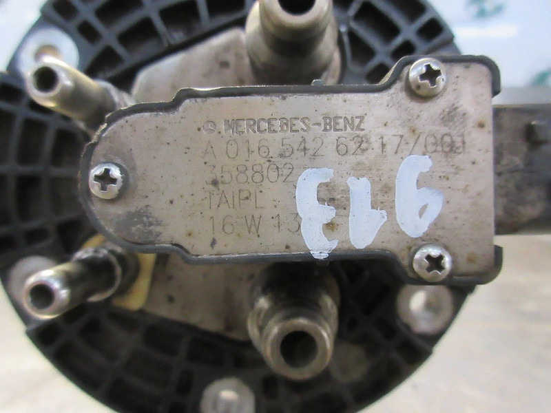 Mercedes-Benz A 016 542 62 17 AANZUIGSYSTEEM MERCEDES MP 4 EURO 6 - מערכת דלק עבור משאית: תמונה 3 Mercedes-Benz A 016 542 62 17 AANZUIGSYSTEEM MERCEDES MP 4 EURO 6 - מערכת דלק עבור משאית: תמונה 3