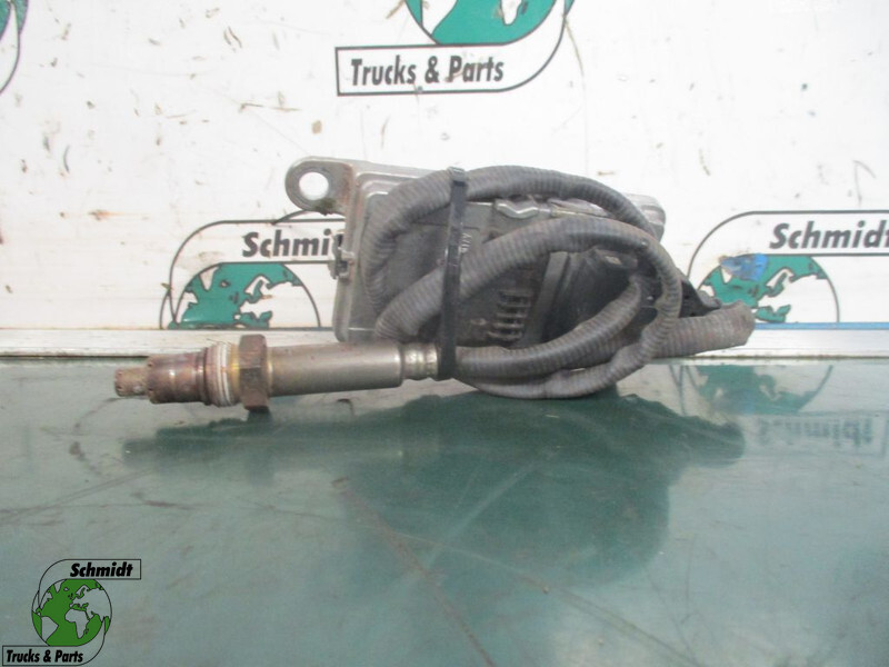 Renault 22827993 NOX SENSOR T 460 - מערכת דלק עבור משאית: תמונה 1 Renault 22827993 NOX SENSOR T 460 - מערכת דלק עבור משאית: תמונה 1