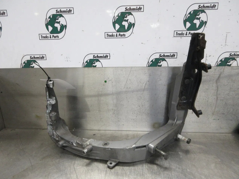 Scania 2479060 KOPLAMP BUMPER DRAGER SCANIA S 450 NGS - מסגרת/ שלדה עבור משאית: תמונה 3 Scania 2479060 KOPLAMP BUMPER DRAGER SCANIA S 450 NGS - מסגרת/ שלדה עבור משאית: תמונה 3