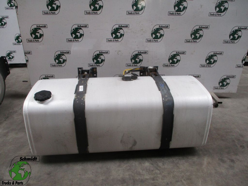 Volvo 20504492 0DIESELTANK 450 LITER FH FM - מכל דלק עבור משאית: תמונה 1 Volvo 20504492 0DIESELTANK 450 LITER FH FM - מכל דלק עבור משאית: תמונה 1
