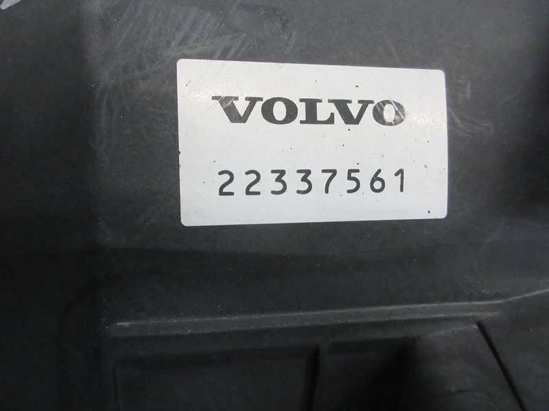 Volvo 22337561 LUCHTFILTER VOLVO FM 370 EURO 6 MODEL 2018 - מסנן אוויר עבור משאית: תמונה 5 Volvo 22337561 LUCHTFILTER VOLVO FM 370 EURO 6 MODEL 2018 - מסנן אוויר עבור משאית: תמונה 5