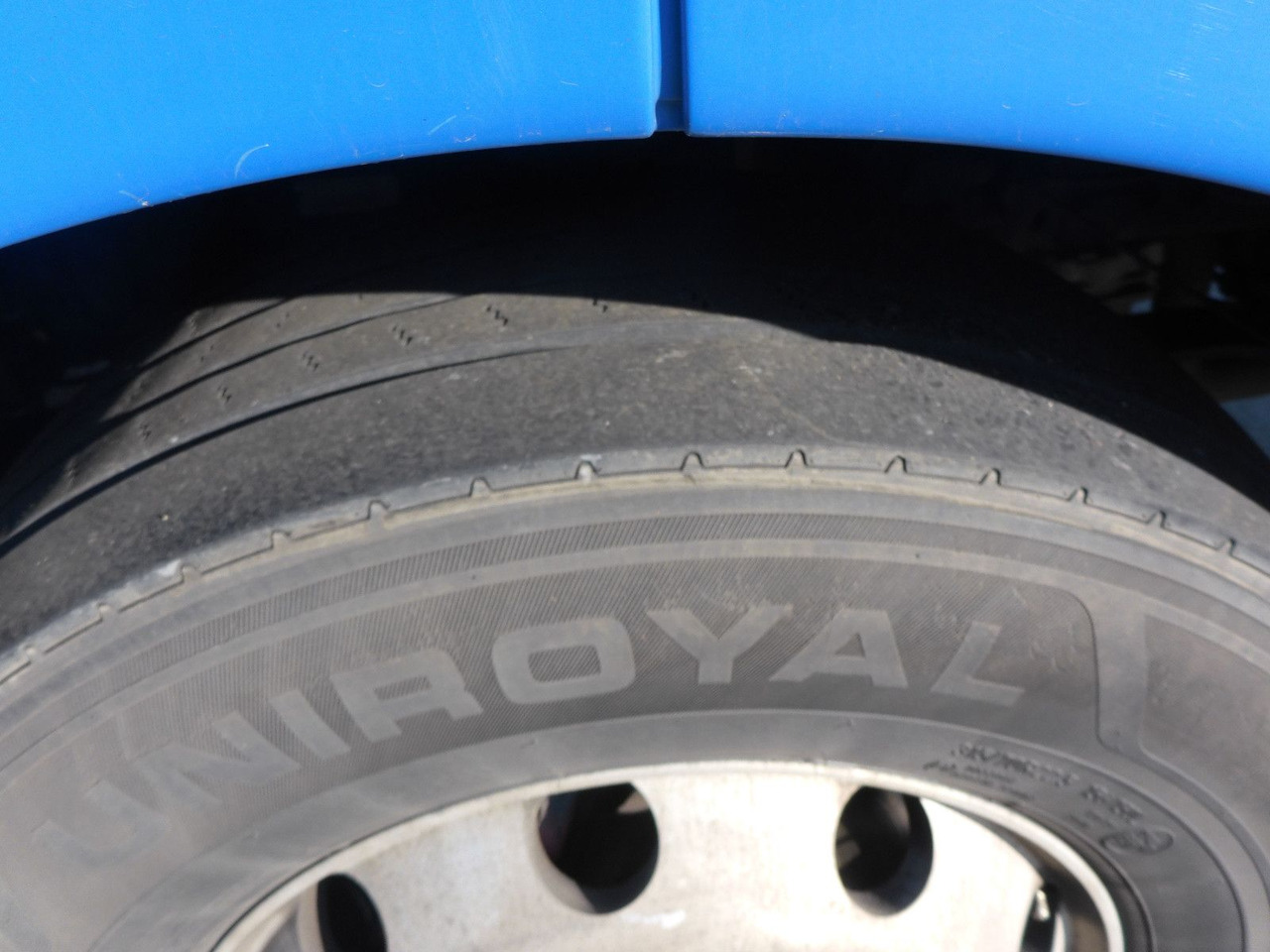 MAN TGX 18.440 Top Zustand Reifen 70 % grossesHaus - יחידת טרקטור: תמונה 4 MAN TGX 18.440 Top Zustand Reifen 70 % grossesHaus - יחידת טרקטור: תמונה 4