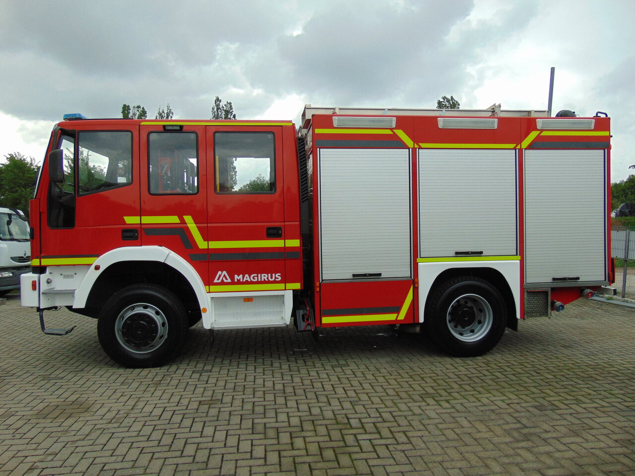 IVECO EuroFire 140E24 4x4 MAGIRUS - משאית אש: תמונה 5 IVECO EuroFire 140E24 4x4 MAGIRUS - משאית אש: תמונה 5