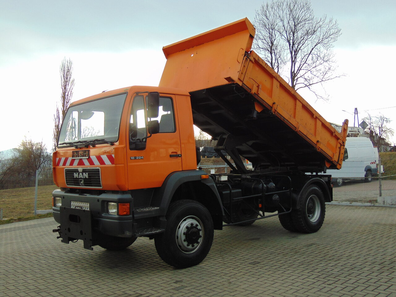 מזהיר MAN 18-224 4x4 KIPER: תמונה 10