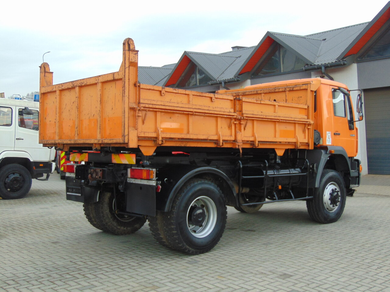 MAN 18-224 4x4 KIPER - מזהיר: תמונה 4 MAN 18-224 4x4 KIPER - מזהיר: תמונה 4