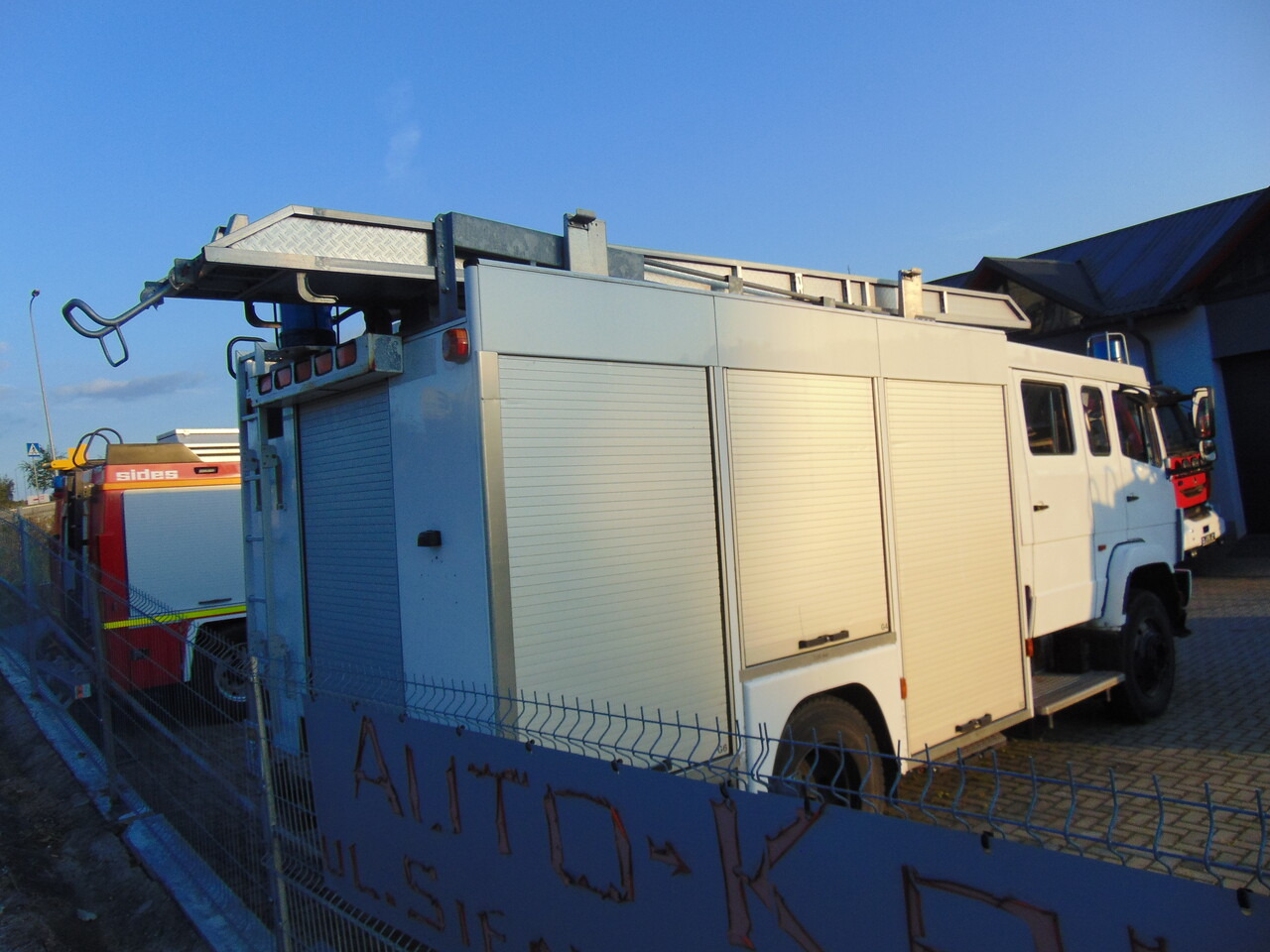 MERCEDES-BENZ 1124AF 4x4 MAGIRUS - כלי רכב עירוני/ מיוחד: תמונה 4 MERCEDES-BENZ 1124AF 4x4 MAGIRUS - כלי רכב עירוני/ מיוחד: תמונה 4