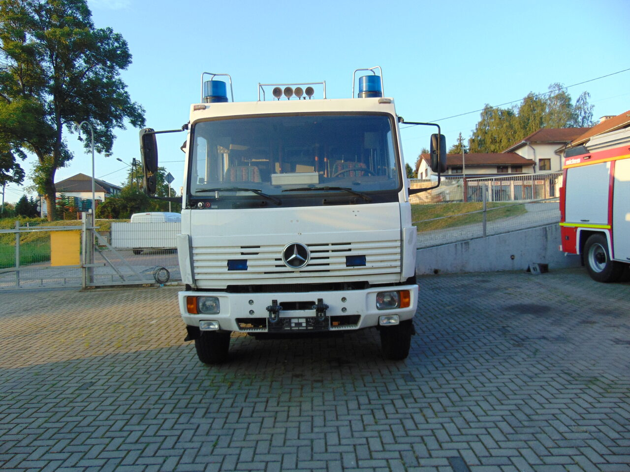 MERCEDES-BENZ 1124AF 4x4 MAGIRUS - כלי רכב עירוני/ מיוחד: תמונה 5 MERCEDES-BENZ 1124AF 4x4 MAGIRUS - כלי רכב עירוני/ מיוחד: תמונה 5