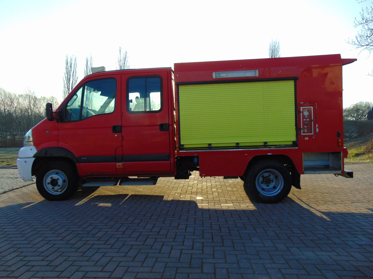 RENAULT Mascott 3,0DXi 160 GIMAEX - משאית אש: תמונה 5 RENAULT Mascott 3,0DXi 160 GIMAEX - משאית אש: תמונה 5