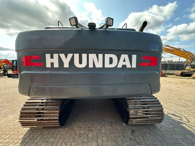 Hyundai HX260 - מחפר סורק: תמונה 4 Hyundai HX260 - מחפר סורק: תמונה 4