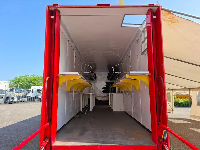 Bascontriz SR2 / RACETRAILER / PLATFORM 2000KG / 2CARS / OUTDOOR TENT / SEPARATE LIVING SPACE / 2008 - סמיטריילר בהובלה אוטומטית: תמונה 5 Bascontriz SR2 / RACETRAILER / PLATFORM 2000KG / 2CARS / OUTDOOR TENT / SEPARATE LIVING SPACE / 2008 - סמיטריילר בהובלה אוטומטית: תמונה 5