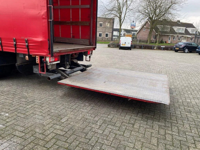 DAF CF400 / CURTAIN SAILS / BIG PLATFORM 2500 KG / DEB / NAVI / FULL-AIR / LWDS / ACC / AUTOMATIC / EURO-6 / 2015 - משאית תיבה: תמונה 4 DAF CF400 / CURTAIN SAILS / BIG PLATFORM 2500 KG / DEB / NAVI / FULL-AIR / LWDS / ACC / AUTOMATIC / EURO-6 / 2015 - משאית תיבה: תמונה 4